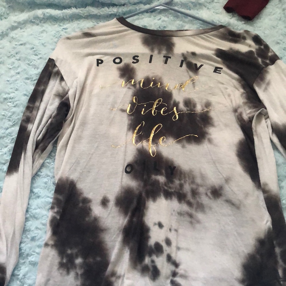 Long sleeve shirt